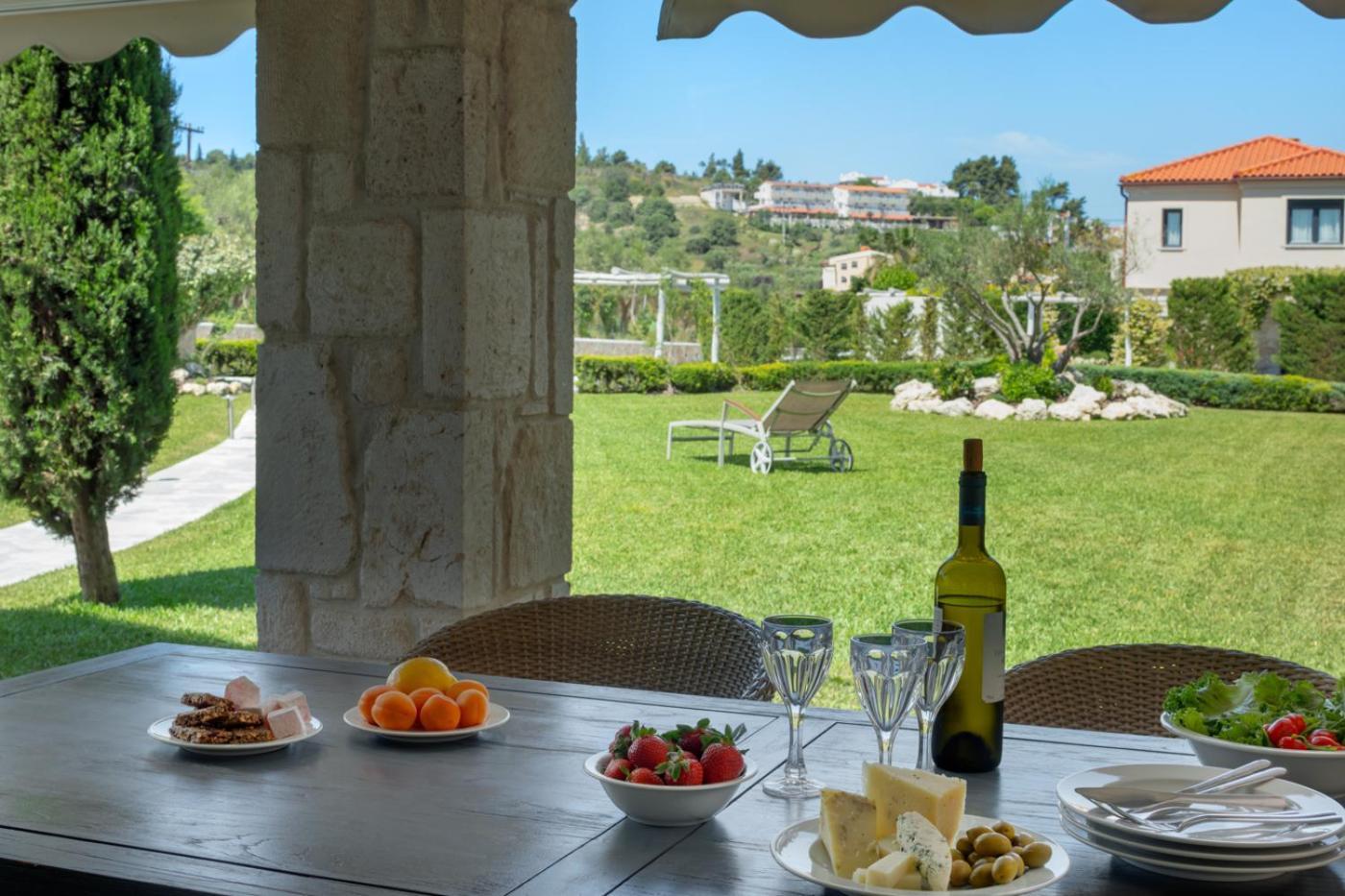Pohoda Villas Resort Skala Fourkas Exterior photo